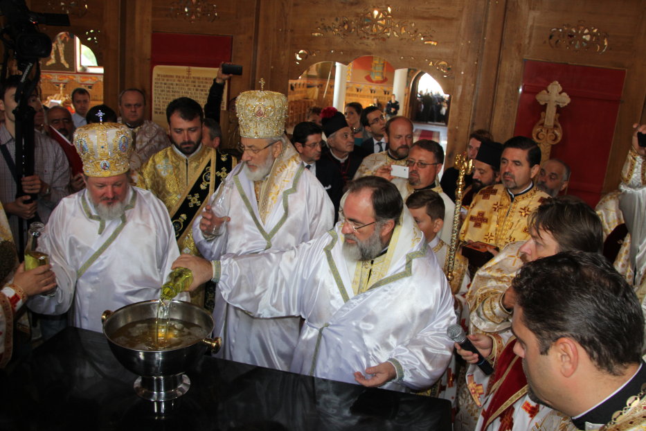 Biserica parohiei Cotu Vameş a fost sfinţită