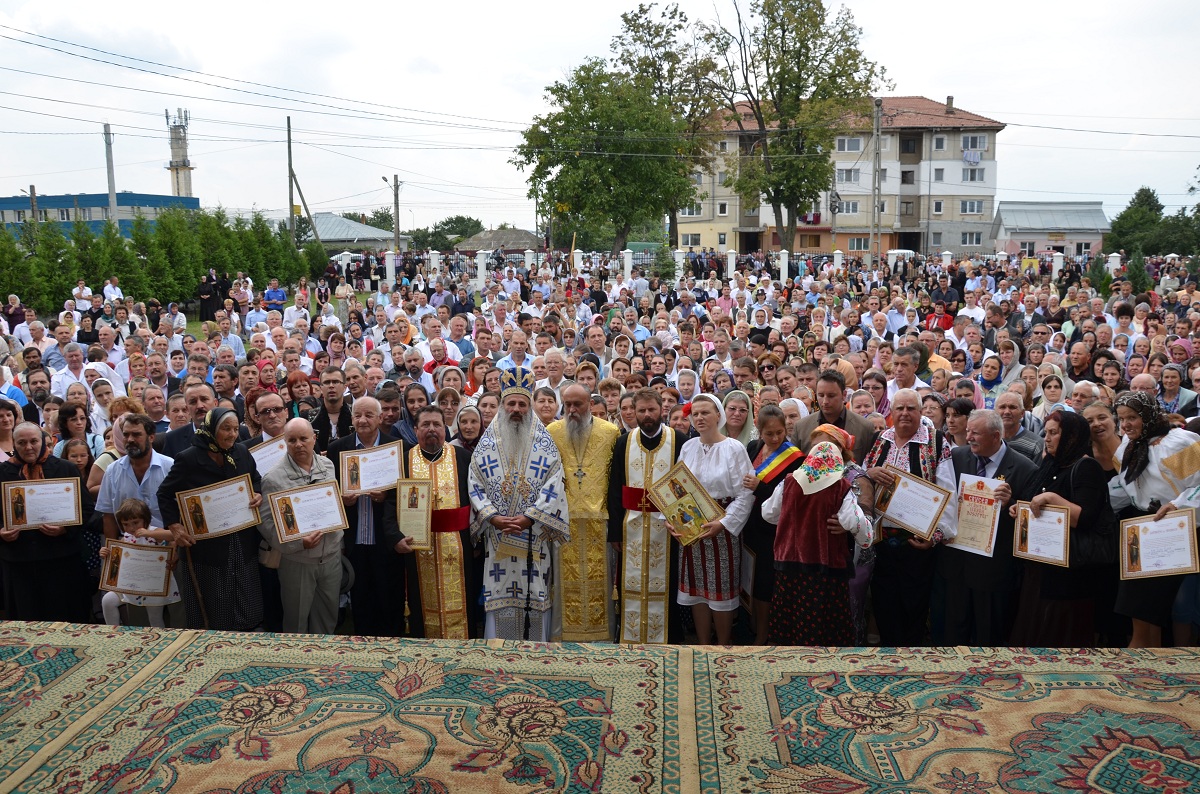 Parohia botoșăneană Cătămărăşti Deal, la ceas de sărbătoare