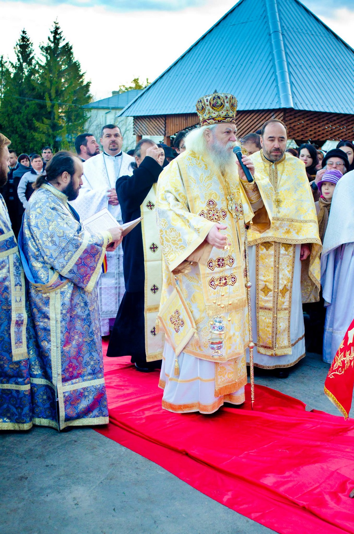 Sfinţire de biserică în Protopopiatul Darabani