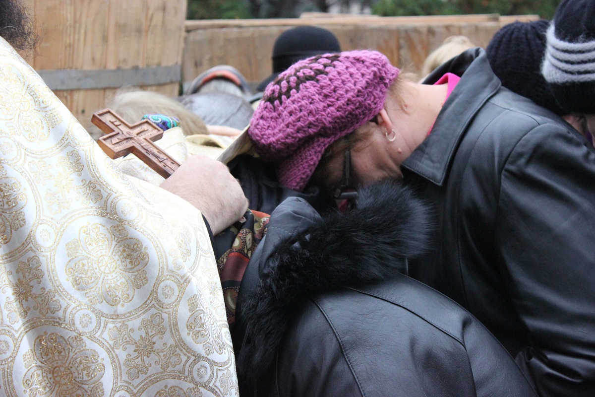 Sfânta Parascheva a ieşit în întâmpinarea pelerinilor