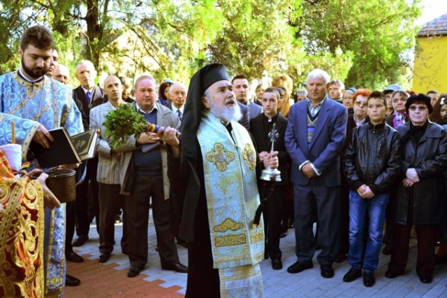 Slujire chiriarhală în Parohia Andrei Şaguna din Arad