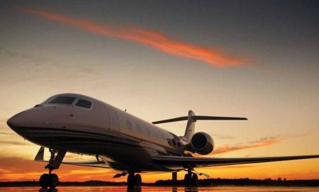 Demnitarii vor avea aeronavă pentru zborurile speciale