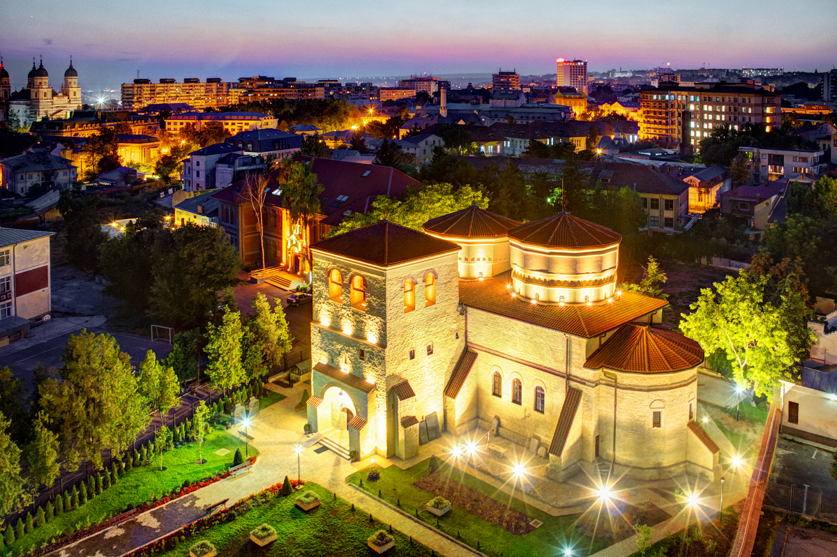 Biserica „Sfântul Sava cel Sfințit” din Iași, un lăcaș de cult ce a câștigat lupta cu vremurile