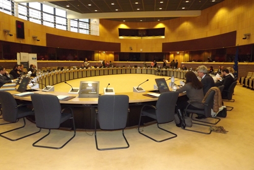 Abstinența de la consum, o virtute pe care Bisericile ar trebui să o cultive