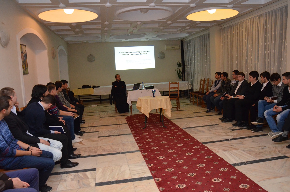 Conferință susținută de pr. Ioan Florin Florescu, la Colegiul „Sfântul Nicolae”