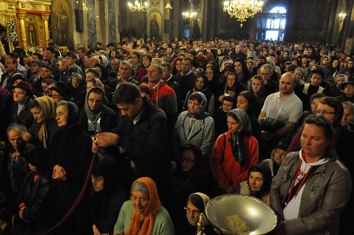 Slujbe arhiereşti la Catedrala mitropolitană din Iaşi