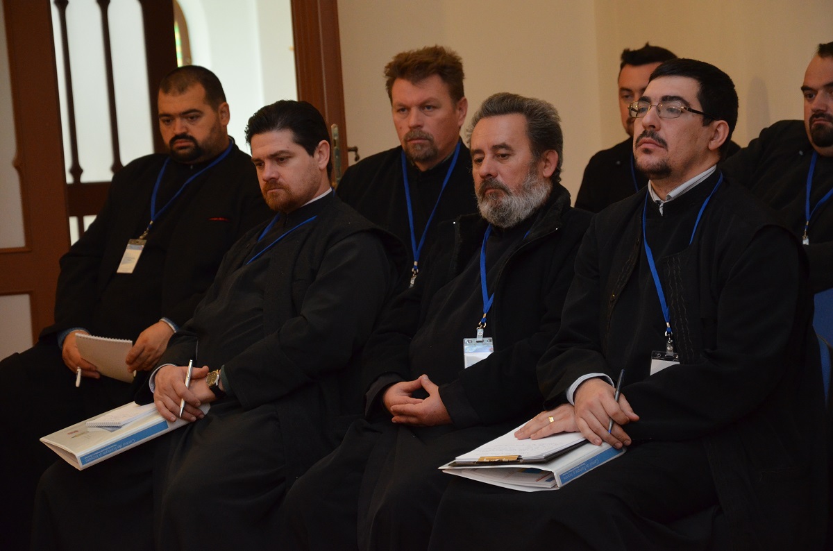 Cursuri pentru obţinerea gradelor profesionale în preoţie, la Miclăuşeni
