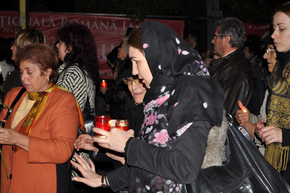 Lumina de la miezul nopții: Privegheri la Catedrala Mitropolitană din Iași