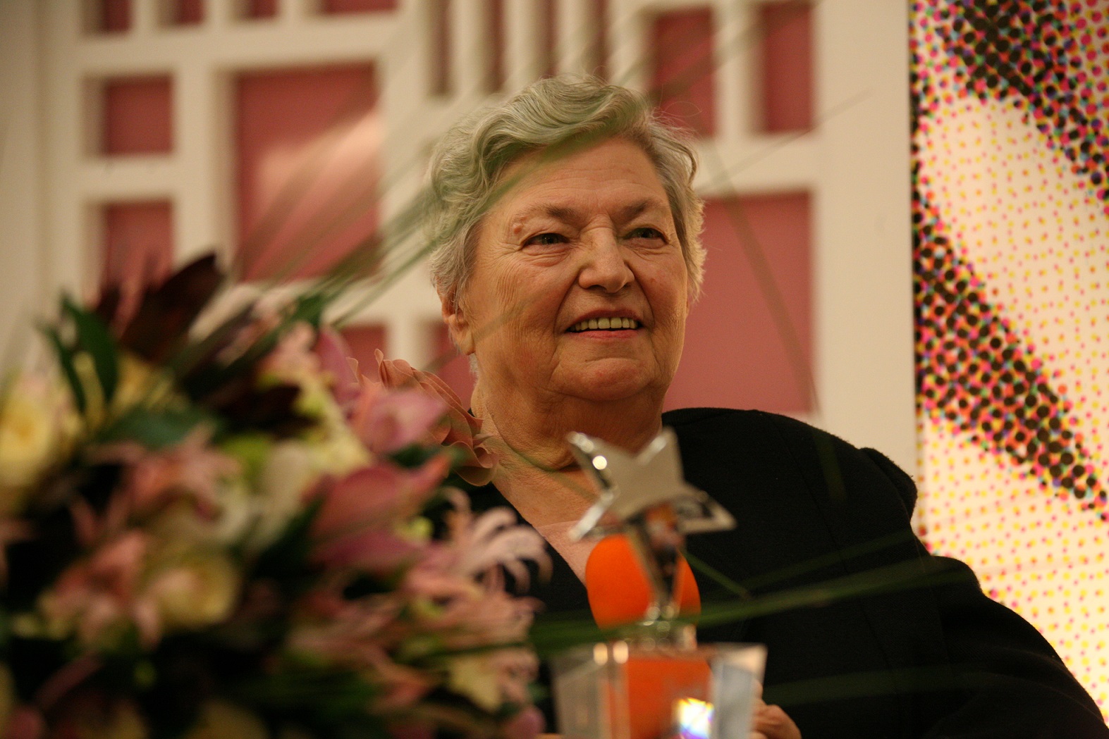 La mulți ani, doamnă Draga Olteanu-Matei!