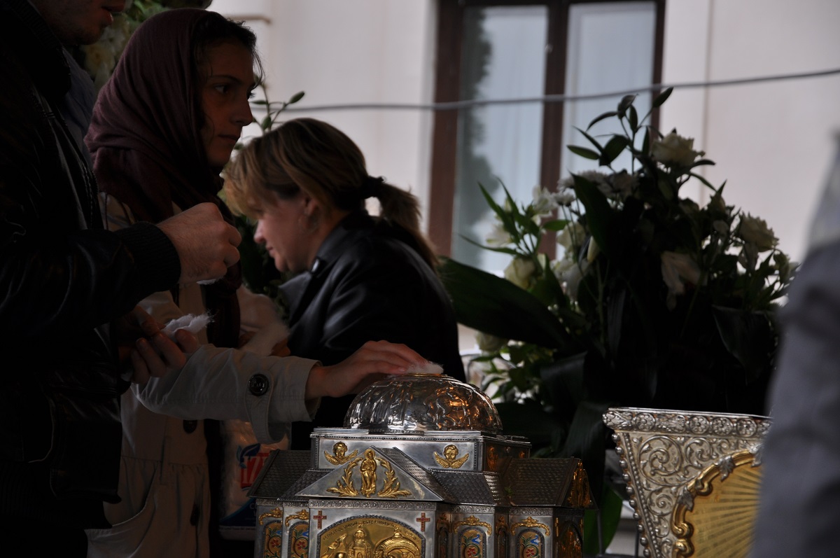 Sinistraţii din judeţul Galaţi au cerut ajutorul Sfintei