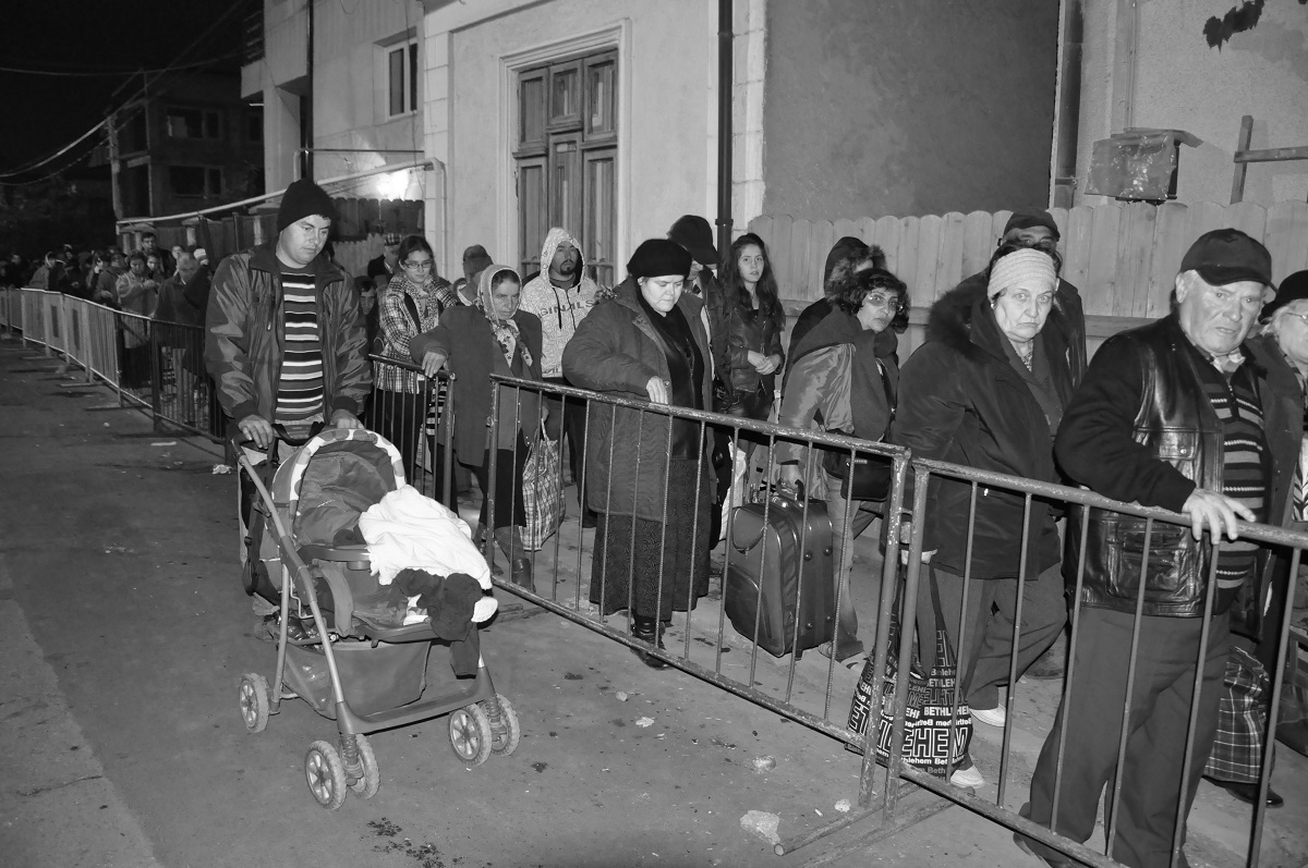 Osteneala, darul pelerinilor oferit Cuvioasei Osteneala, darul pelerinilor oferit Cuvioasei