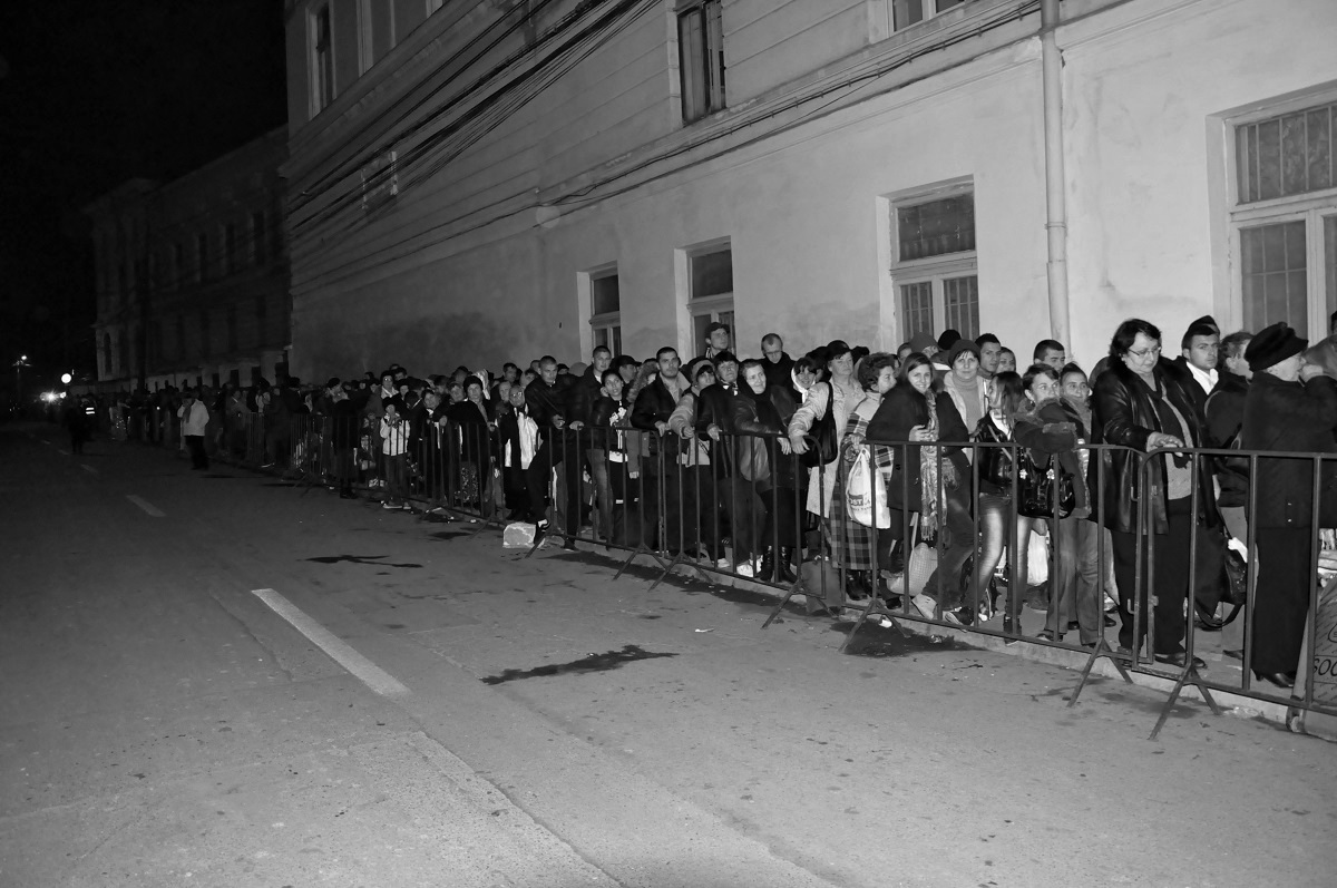 Osteneala, darul pelerinilor oferit Cuvioasei Osteneala, darul pelerinilor oferit Cuvioasei