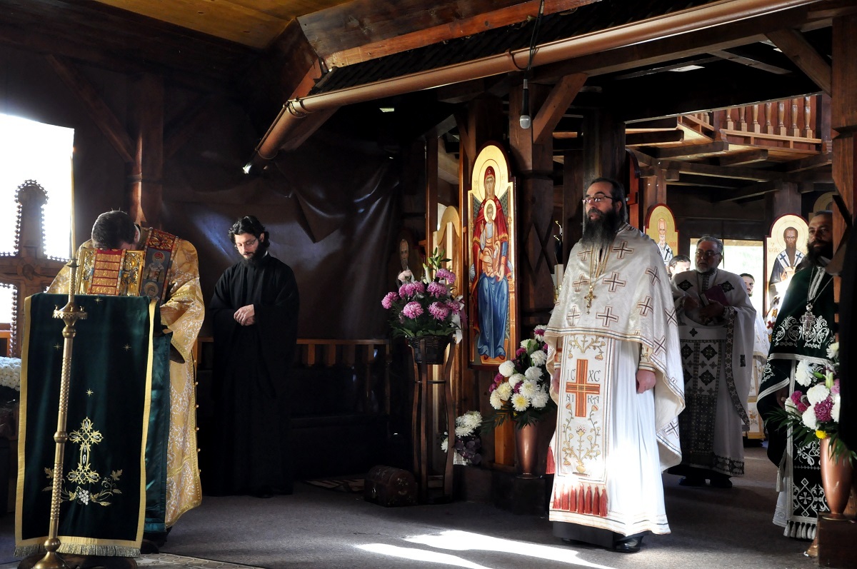 Foto: Constantin Ciofu „Sfinţii Zenovie şi Zenovia au arătat o viaţă neţărmurită faţă de Dumnezeu”