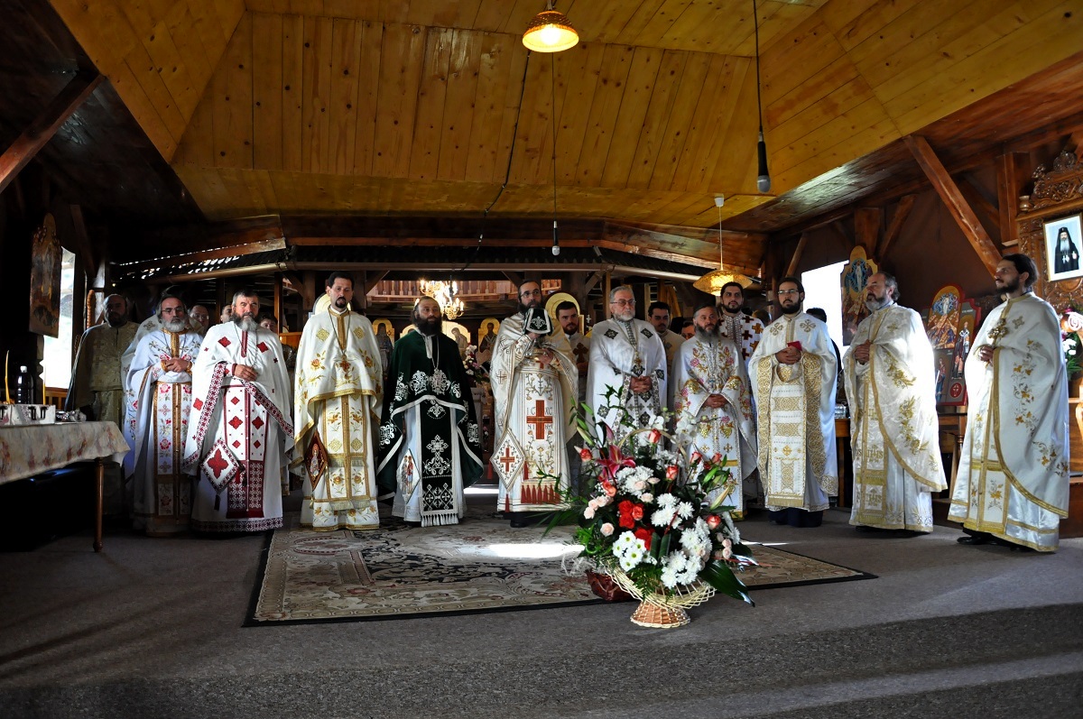 Foto: Constantin Ciofu „Sfinţii Zenovie şi Zenovia au arătat o viaţă neţărmurită faţă de Dumnezeu”