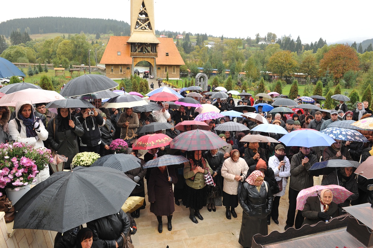 Hramul Mănăstirii Dorna Arini din judeţul Suceava