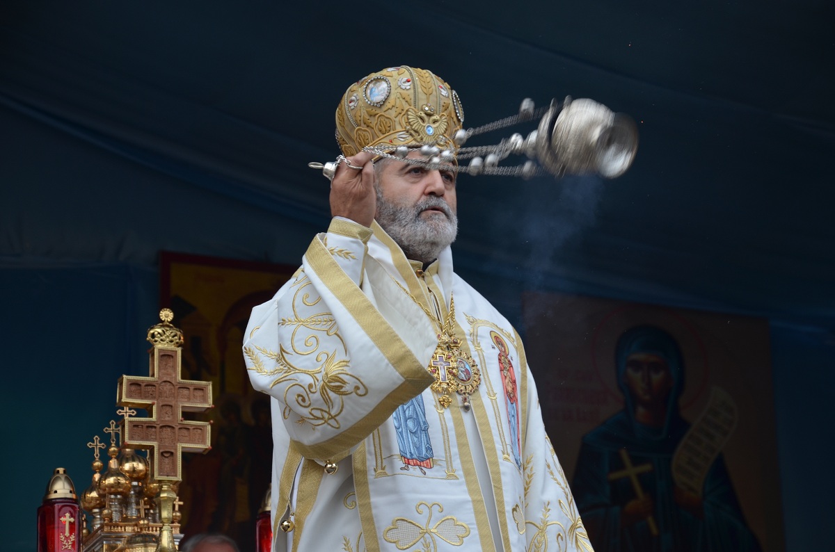 Slujba hramului Sfintei Parascheva, în imagini