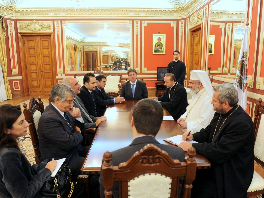 Preşedintele Parlamentului Greciei, în vizită la Patriarhia Română