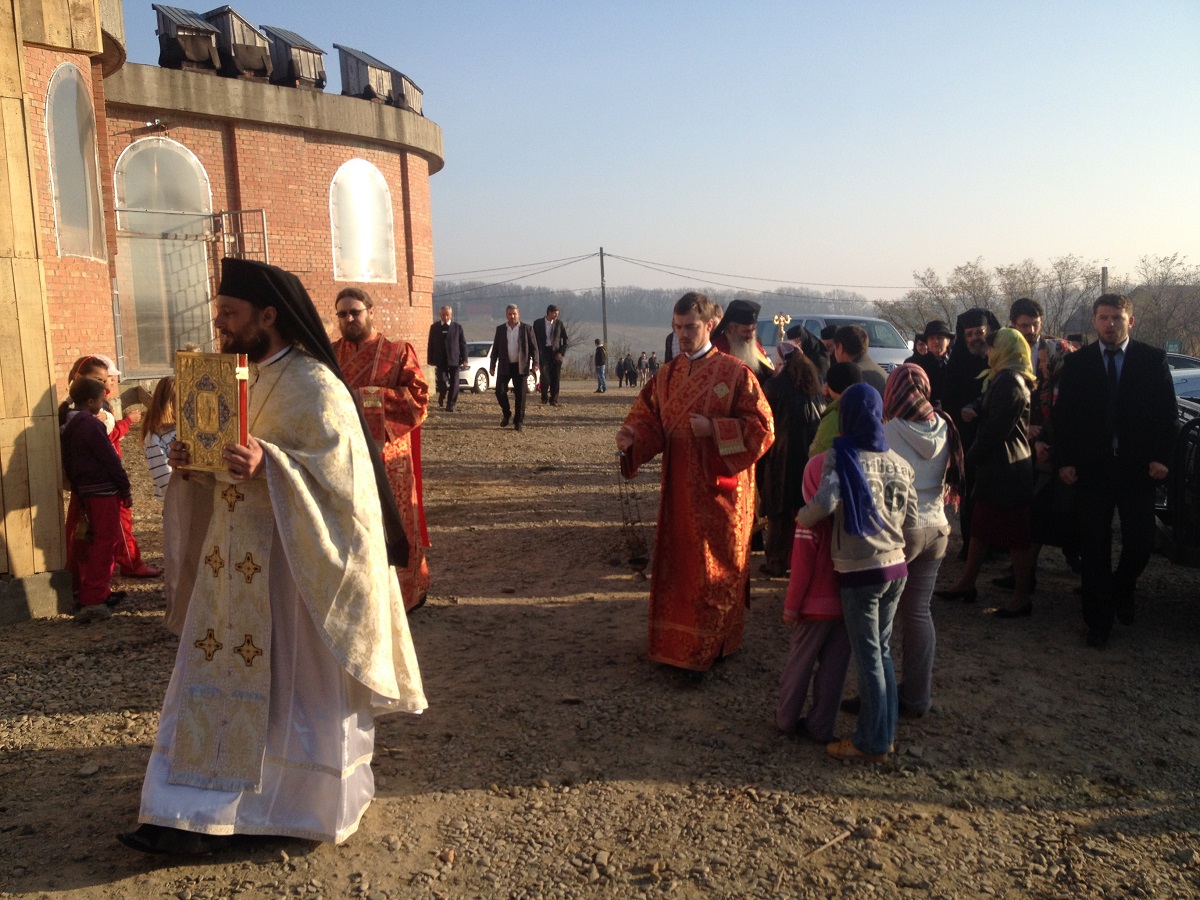 IPS Mitropolit Teofan, prezent la hramul Mănăstirii Stavnic