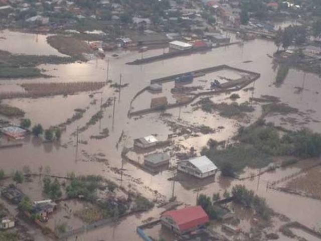Credincioşii Eparhiei Timişoarei şi-au ajutat semenii din judeţul Galaţi Credincioşii Eparhiei Timişoarei şi-au ajutat semenii din judeţul Galaţi