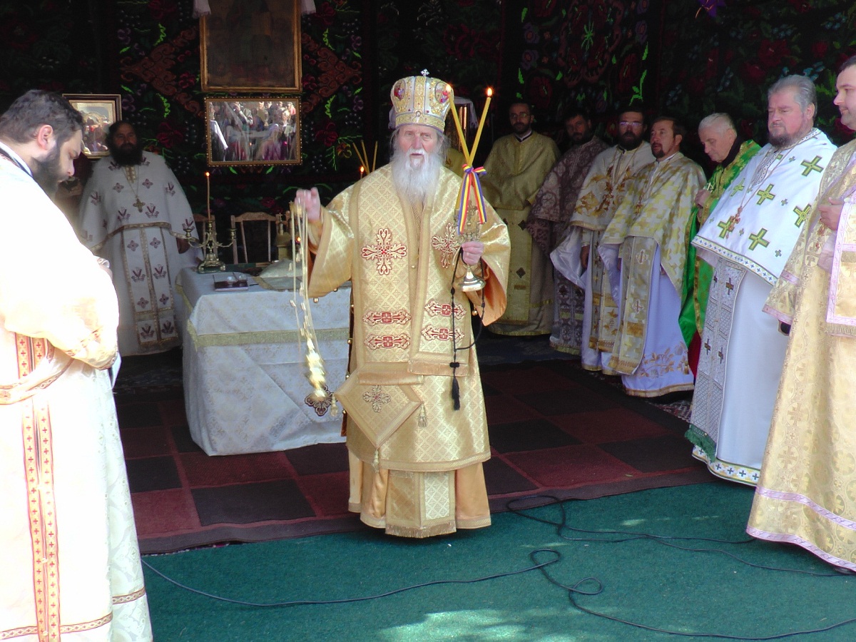 130 de ani de la târnosirea bisericii din Bălcăuţi 130 de ani de la târnosirea bisericii din Bălcăuţi