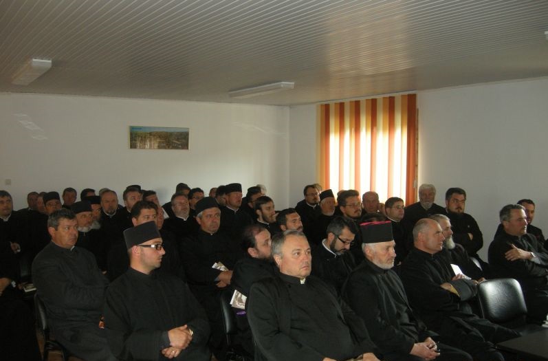Şedinţă administrativă în Protopopiatul Moineşti