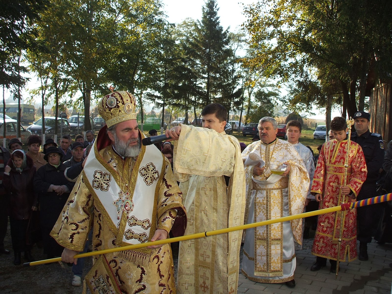 Noi porţi către ceruri în Eparhia Romanului şi Bacăului