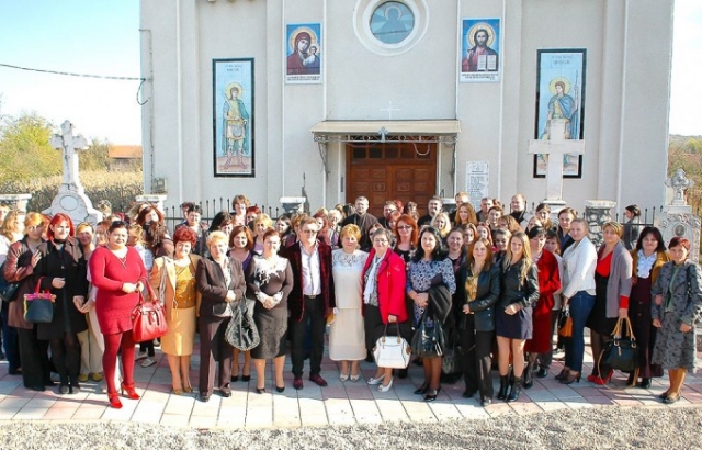 Parteneriate educaţionale între Şcoală şi Biserică în Arhiepiscopia Timişoarei Parteneriate educaţionale între Şcoală şi Biserică în Arhiepiscopia Timişoarei