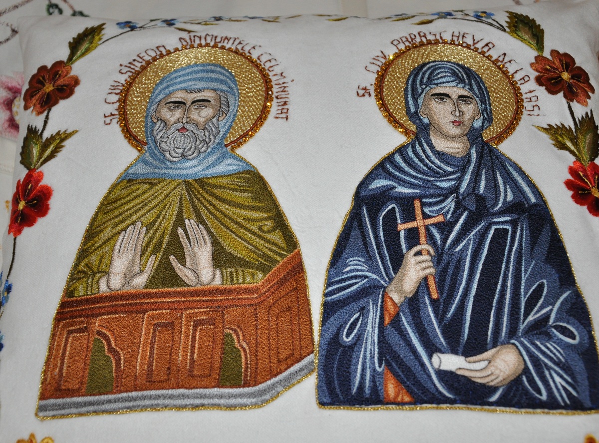 &quot;Credincioşii care oferă un dar Sfintei Parascheva caută împărăția lui Dumnezeu&quot;