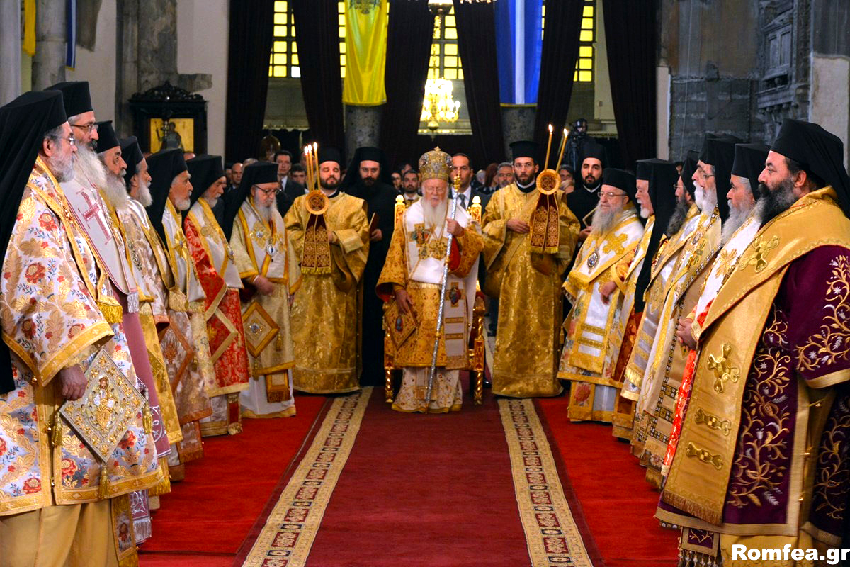 Sanctitatea Sa Bartolomeu I a săvârșit Sfânta Liturghie în Tesalonic (foto) Sanctitatea Sa Bartolomeu I a săvârșit Sfânta Liturghie în Tesalonic (foto)