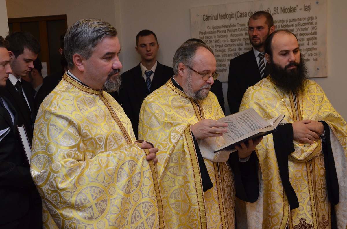 Colegiul „Sfântul Nicolae”, sfințit de IPS Mitropolit Teofan