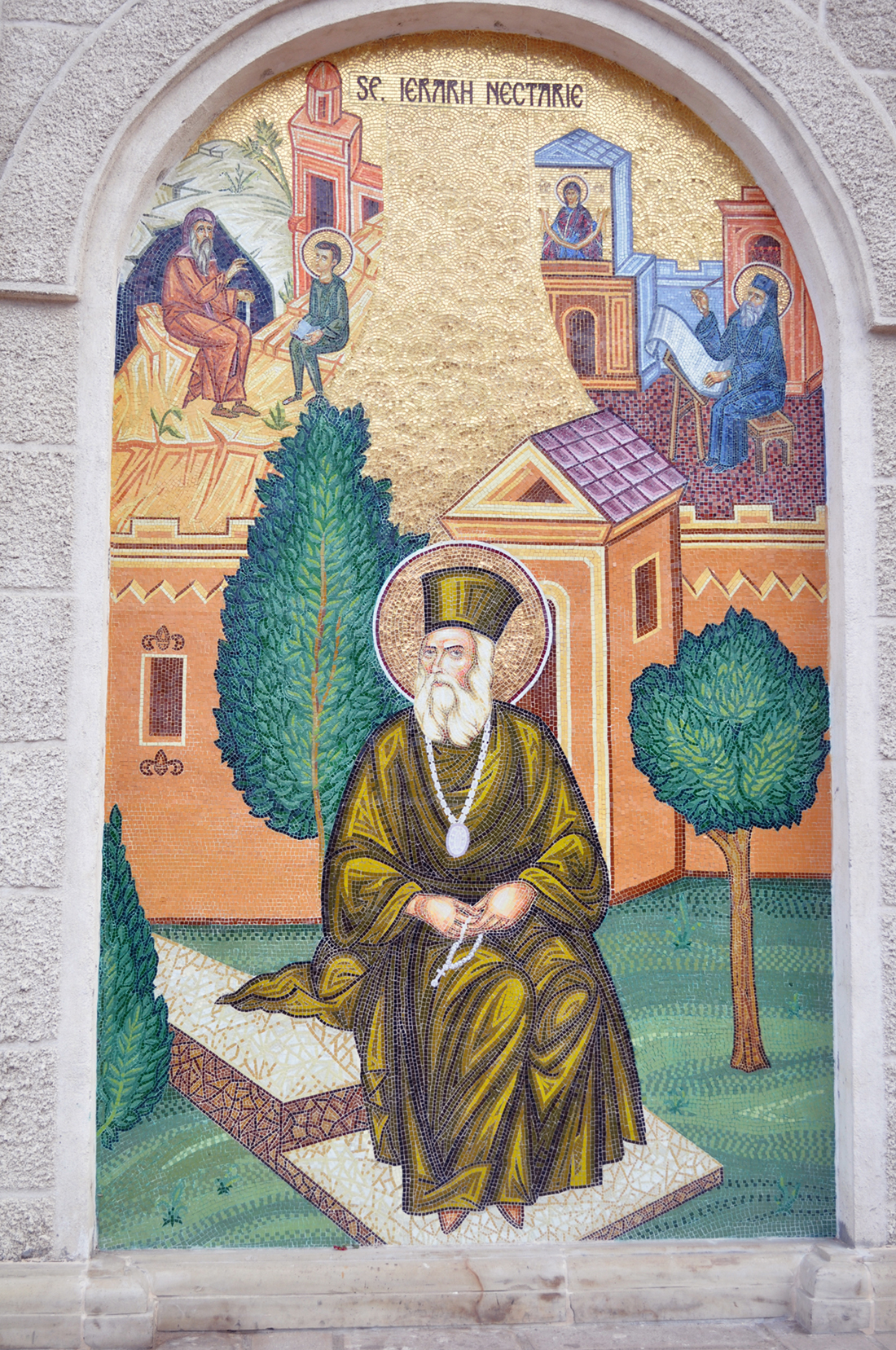 Părintele Petrică Lehaci: „Sfântul Nectarie a dorit să vină la Iași” Părintele Petrică Lehaci: „Sfântul Nectarie a dorit să vină la Iași”