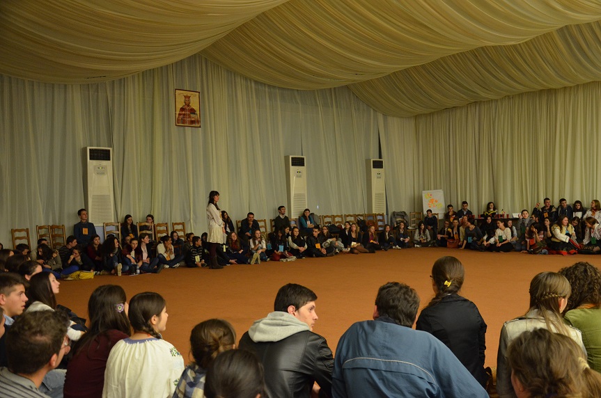 Întâlnire sub semnul tinereții, la Iași Întâlnire sub semnul tinereții, la Iași