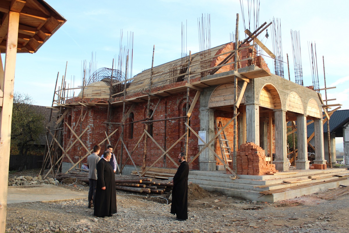 Biserica Vovidenia din Vicovu de Sus - Est, la ceas de sărbătoare