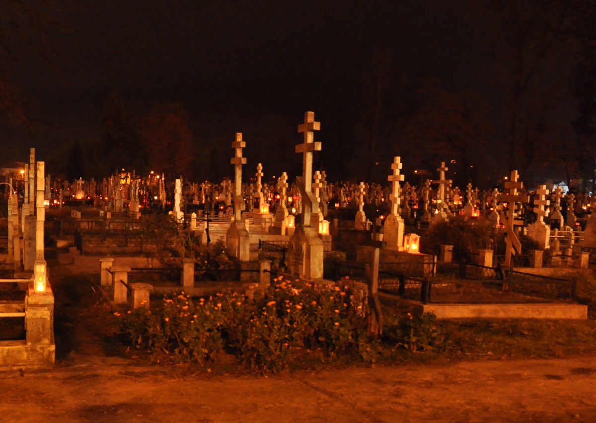 Rugăciuni pentru răposaţi în ajunul Vovideniei