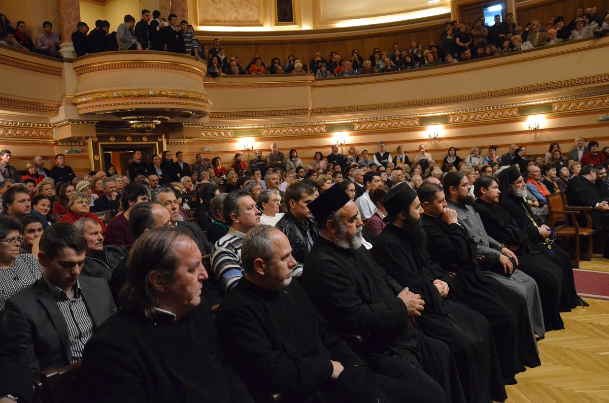Concert impresionant susținut de Corul „Blagozvonnitsa” la Iași