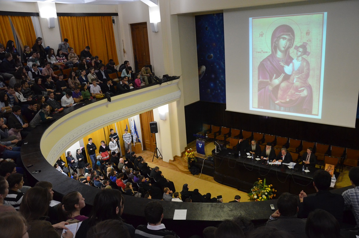 Sală arhiplină, la conferința ASCOR susținută de IPS Nicolae, Mitropolit de Mesogias şi Lavreotiki