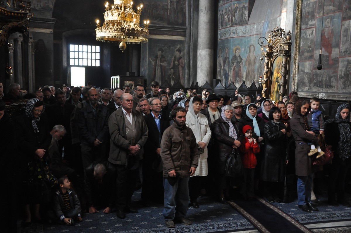 &quot;În această zi, suntem oaspeţi ai praznicului dumnezeiesc&quot;