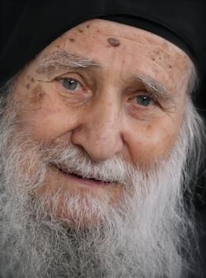 Sfinţii Părinţi, adevăraţii povăţuitori către adevărata credinţă