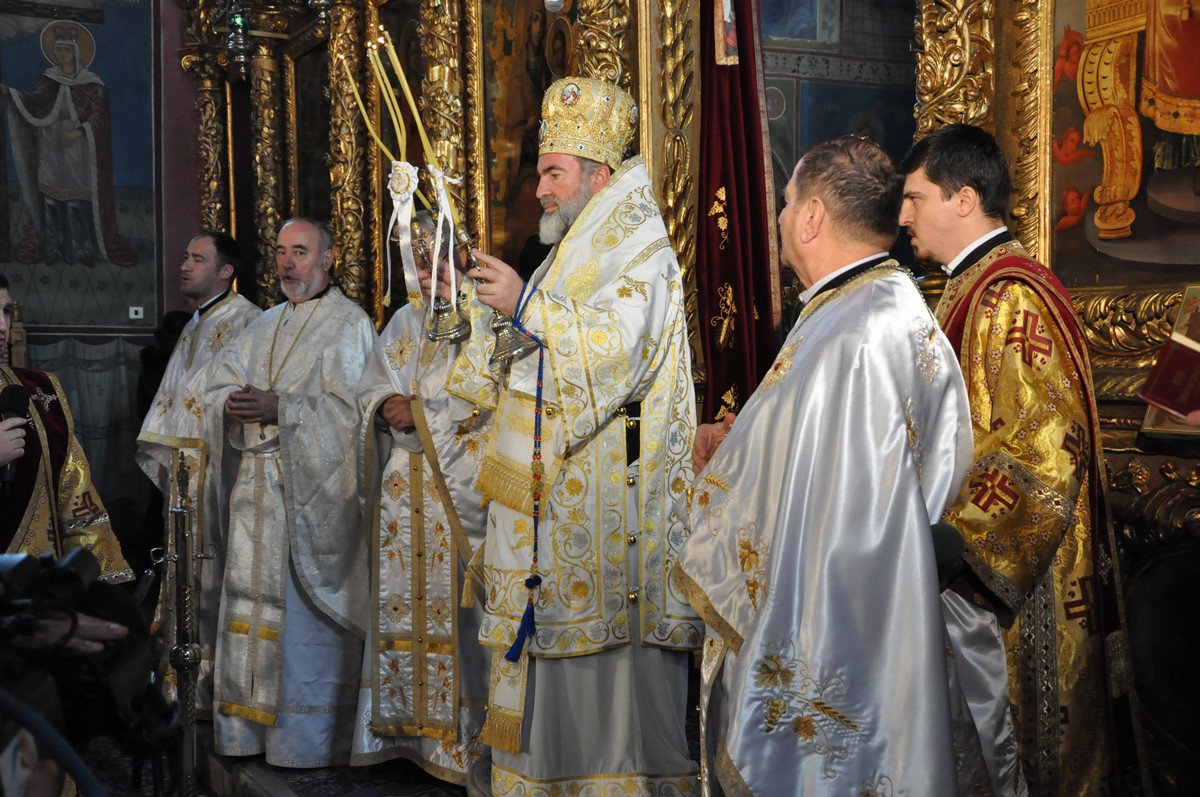 Sărbătoare înălţătoare la Biserica Bărboi