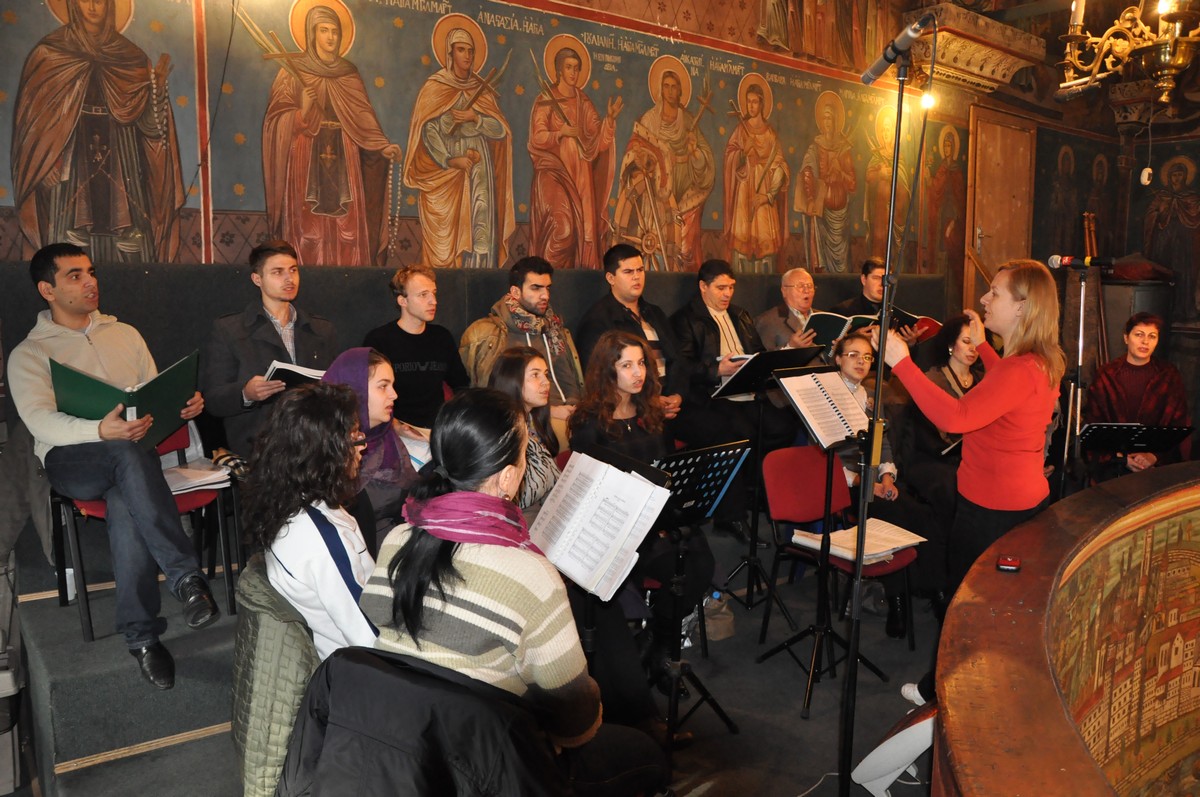 Sărbătoare înălţătoare la Biserica Bărboi