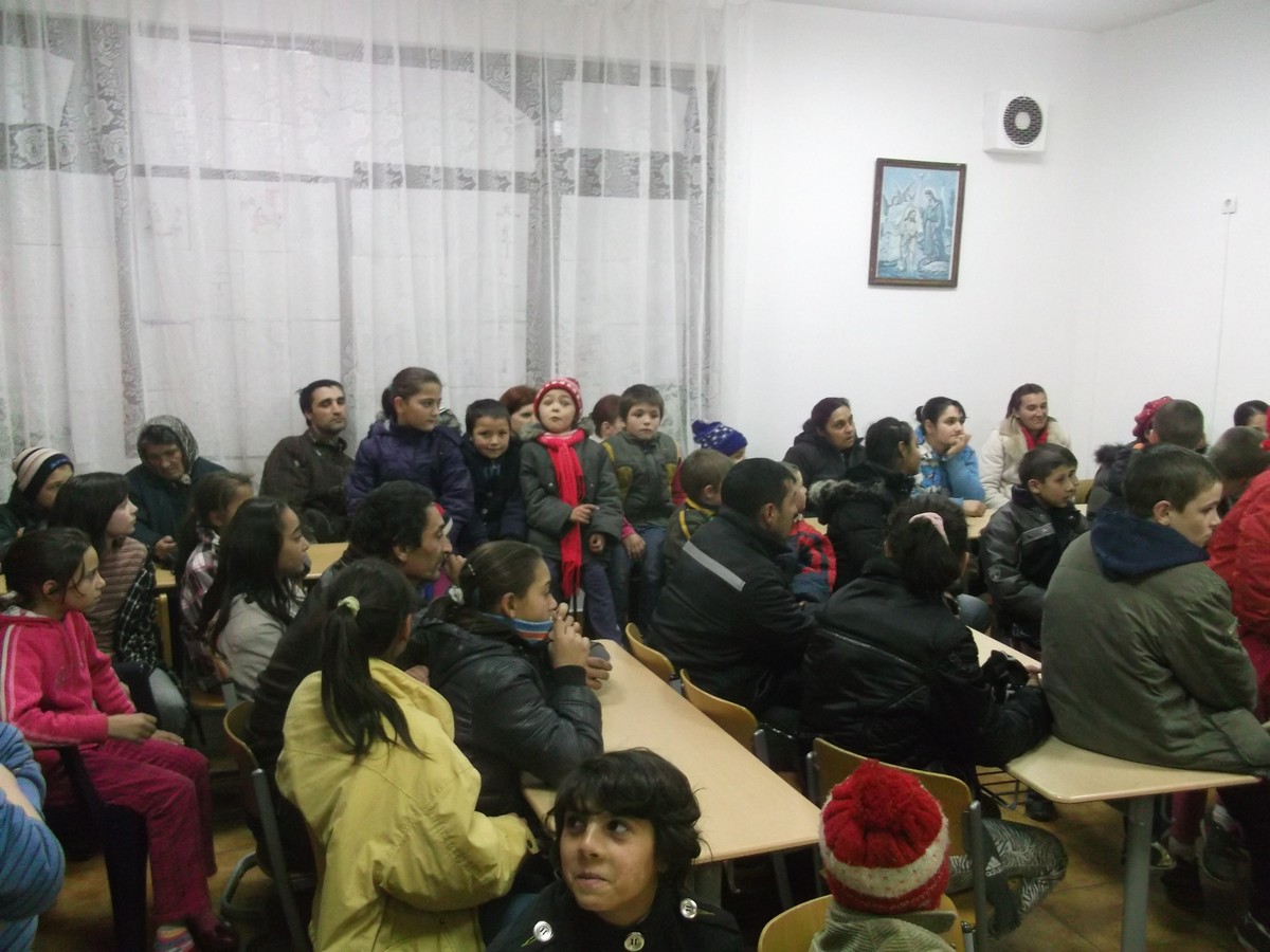 Proiectul social-educativ &quot;Cartea Vie&quot;, lansat la Săvineşti