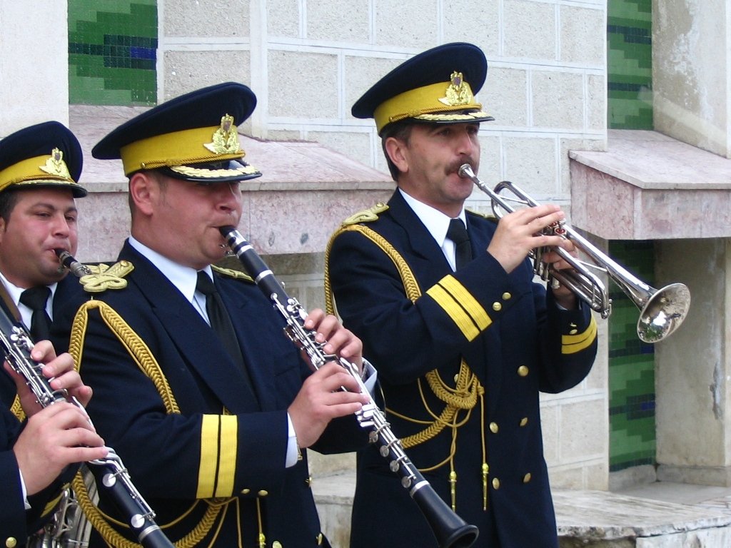 &quot;Ziua porților deschise&quot; la Camera Deputaților și Guvern, cu ocazia zilei de 1 Decembrie