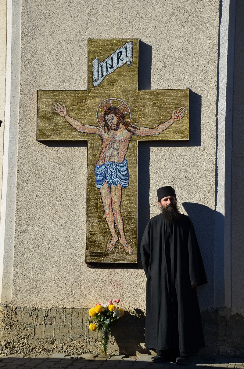 IPS Mitropolit Teofan, prezent la hramul Mănăstirii Petru Vodă IPS Mitropolit Teofan, prezent la hramul Mănăstirii Petru Vodă