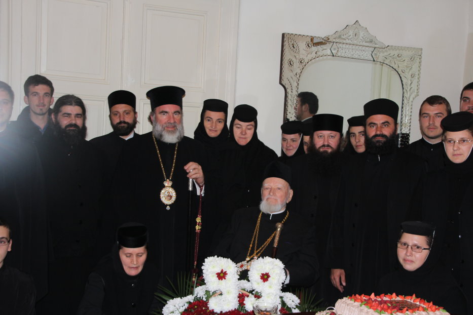 IPS Eftimie a aniversat 99 de ani