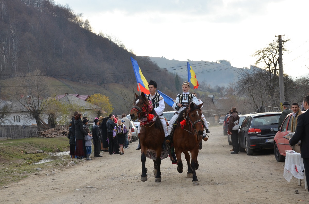 2 mitropoliți, la sfințirea bisericii din Toșorog