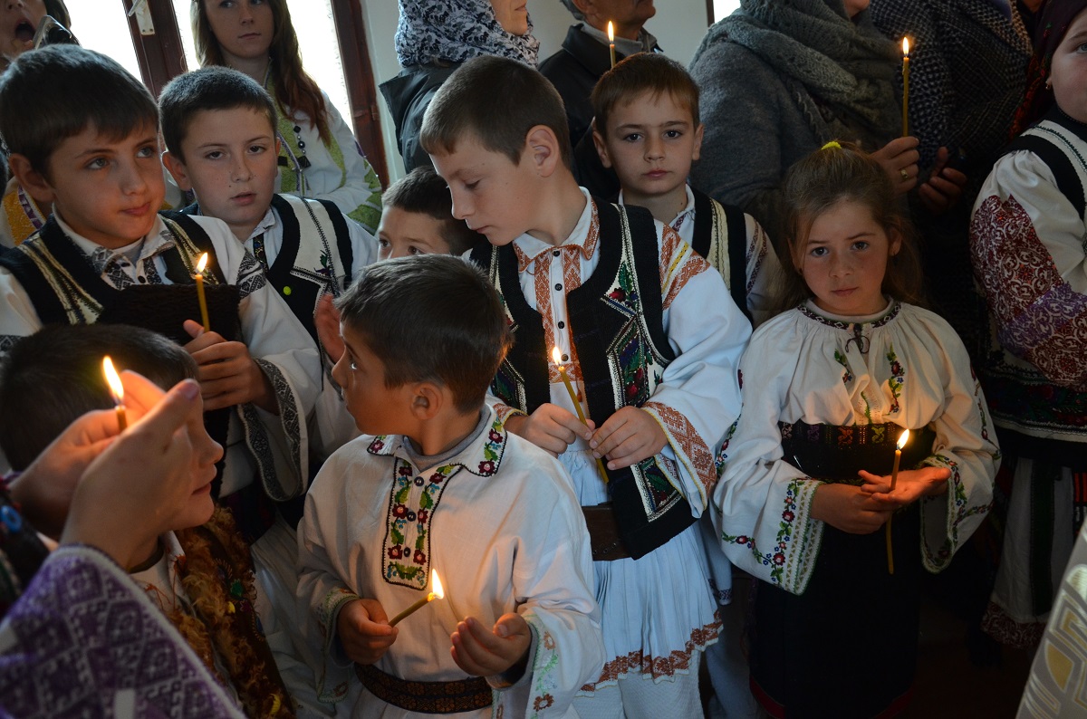 2 mitropoliți, la sfințirea bisericii din Toșorog