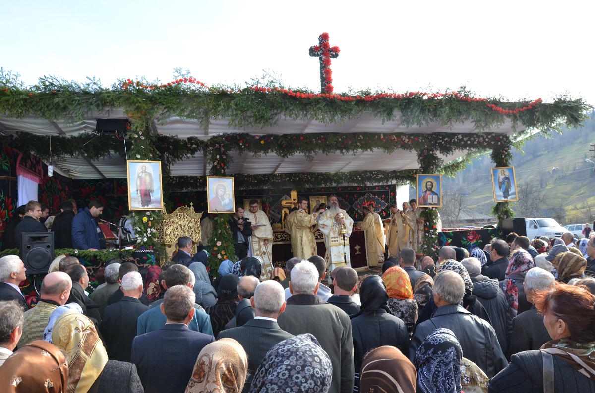 2 mitropoliți, la sfințirea bisericii din Toșorog