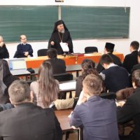 Simpozion ştiinţific studenţesc la Galaţi