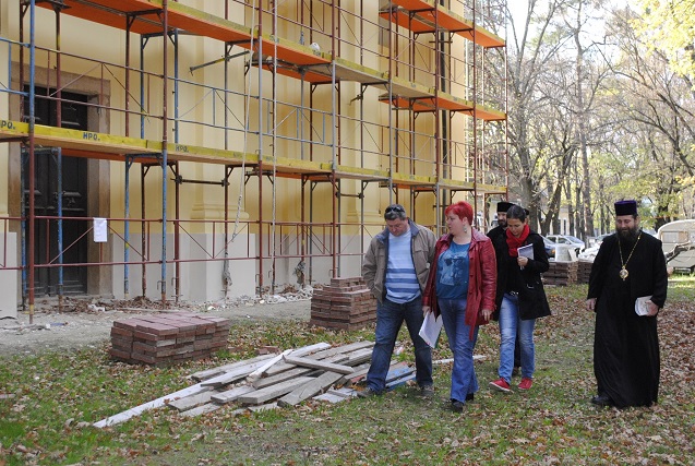 Lucrările de restaurare exterioară și interioară la Catedrala Episcopală din Giula continuă