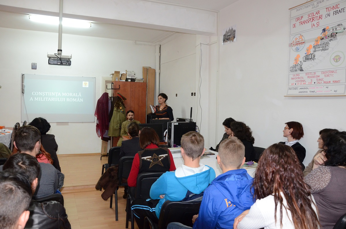 Slujbă de binecuvântare la Colegiul Tehnic de Transporturi și Construcții  din Iași